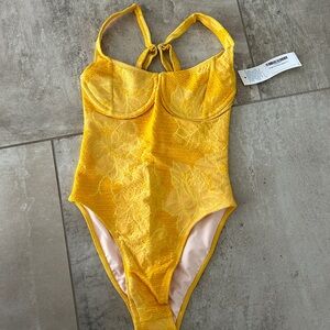 Seea Ginger One Piece - Nectar size Small (S) 🤩💛🌞 NWT